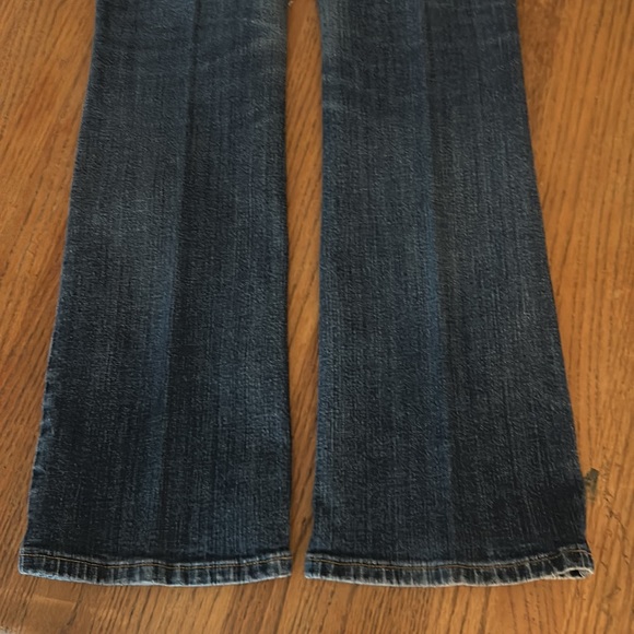 Levi’s Women’s 515 Bootcut Jeans - Picture 7 of 7